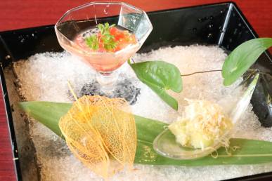 翡翠茄子 網ほうずき マスカット甘酢漬け トマトの摺り流し 白ワインゼリー寄せ