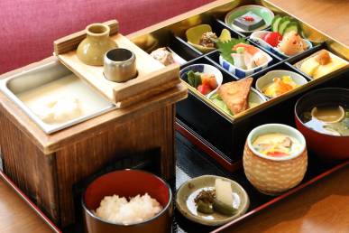 ◆湯どうふ御膳 ¥3,630(税込)