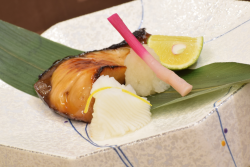 焼物:寒鰤柚庵焼き