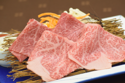 鍋物:佐賀牛すき焼き 季節野菜 嬉光卵 五島うどん