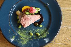 肥前さくらポークのロティ ~山葵vin rouge、季節野菜、嬉野茶塩~