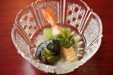 車海老鉋大根巻き 蕗 小茄子艶煮 鱶鰭餡 木の芽